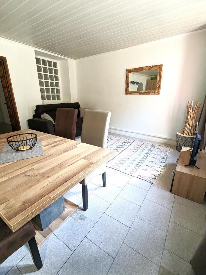 ויילפרנץ'-דה-קונפלן Appartement Le Fort 2 Vue Montagne מראה חיצוני תמונה